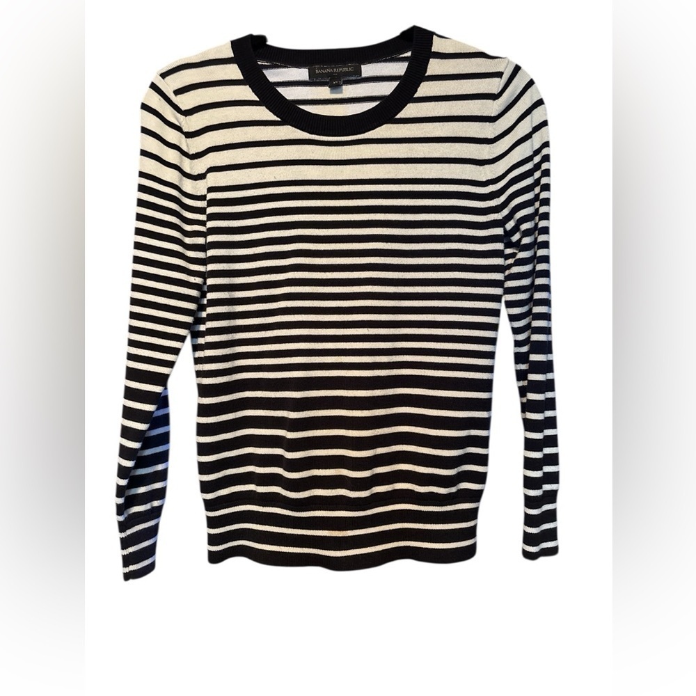 Banana Republic Monochrome Striped Pullover